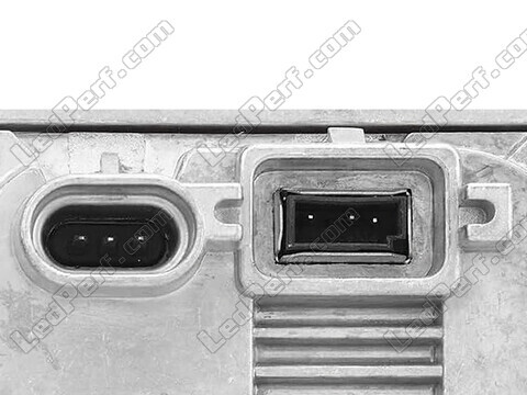 Zoom on the connector of the Xenon ballast for Lincoln Town Car (IV)