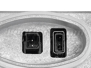 Zoom on the connector of the Xenon ballast for Volvo S80 (II)